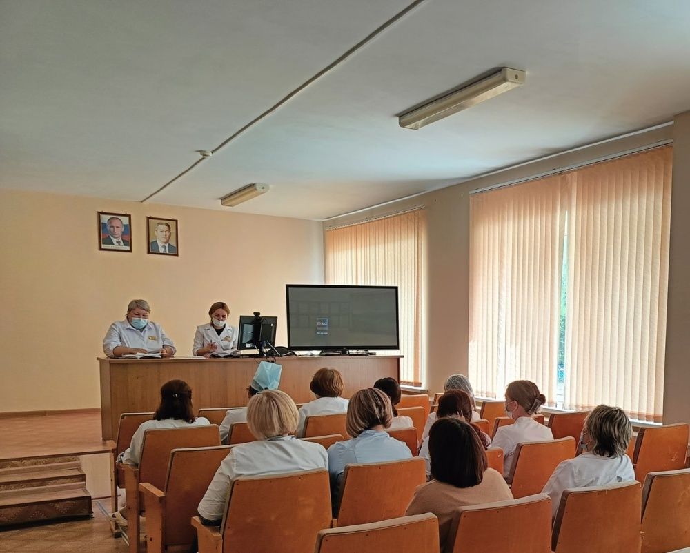 Совещание медсестер поликлиники