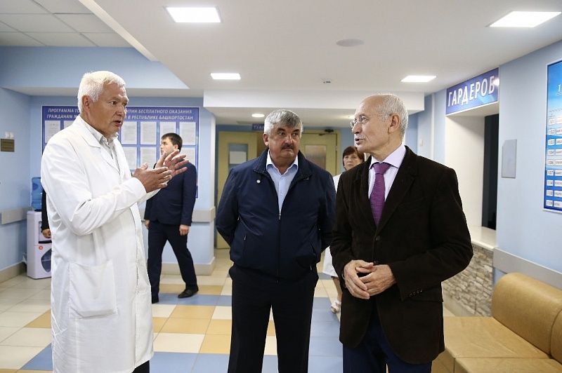 Глава региона посетил поликлинику