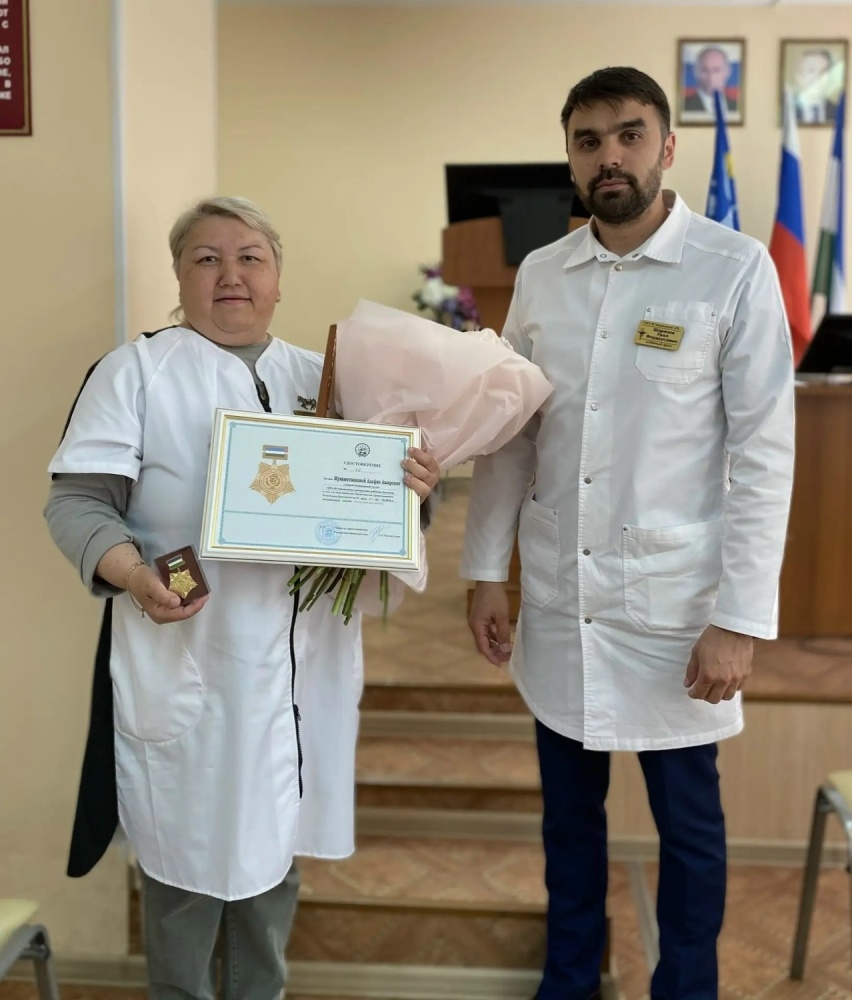 Альфия Амировна Мухаметзянова удостоена почетной грамоты и медали «Почетный наставник Республики Башкортостан»